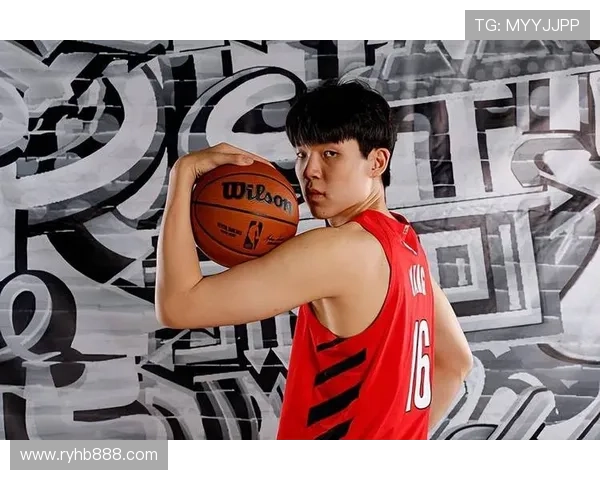 杨瀚森聚焦对抗和防守提升 全力备战新赛季挑战